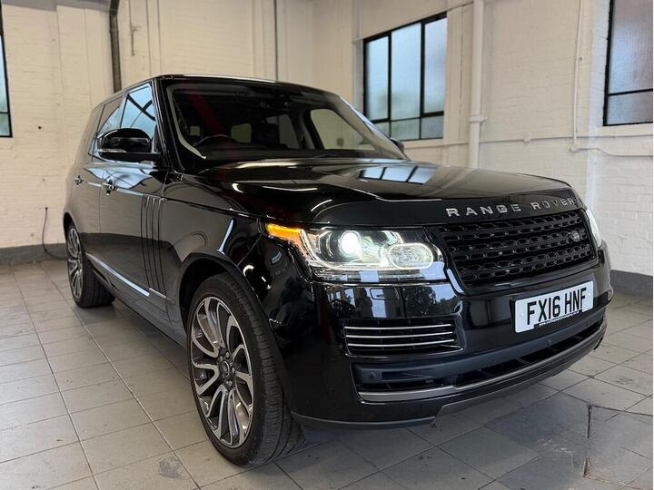 Land Rover Range Rover 4.4 SD V8 Vogue SE Auto 4WD Euro 6 (s/s) 5dr Land Rover Range Rover 4.4 SD V8 Vogue SE Auto 4WD Euro 6 (s/s) 5dr