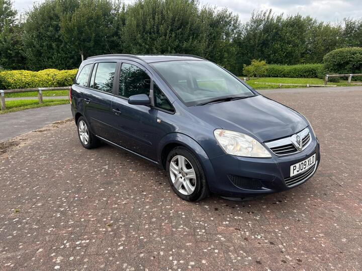 Vauxhall Zafira 1.6 Exclusiv Euro 4 5dr Vauxhall Zafira 1.6 Exclusiv Euro 4 5dr