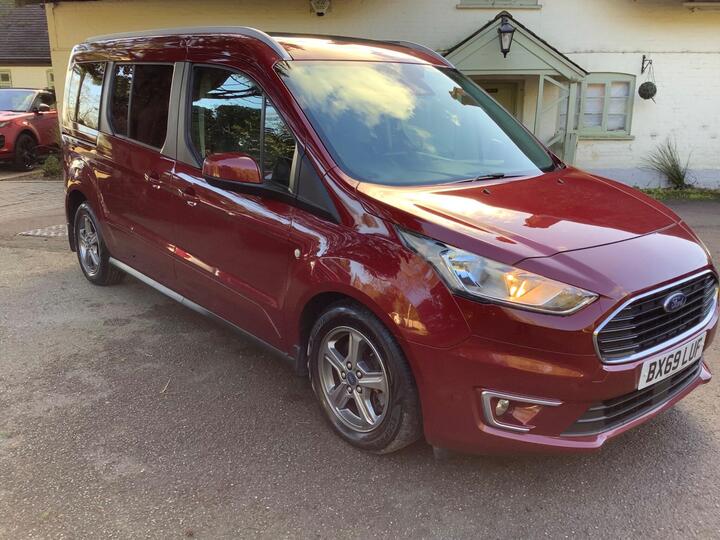 Ford Grand Tourneo Connect 1.5 EcoBlue Titanium Auto Euro 6 (s/s) 5dr