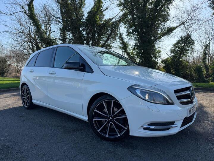 Mercedes-Benz B-CLASS 1.8 B180 CDI Sport 7G-DCT Euro 5 (s/s) 5dr Mercedes-Benz B-CLASS 1.8 B180 CDI Sport 7G-DCT Euro 5 (s/s) 5dr
