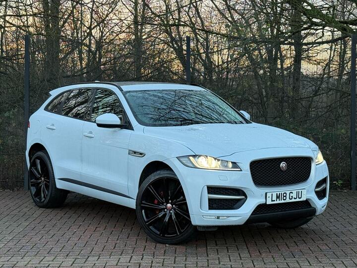 Jaguar F-PACE 2.0 D180 R-Sport Auto Euro 6 (s/s) 5dr Jaguar F-PACE 2.0 D180 R-Sport Auto Euro 6 (s/s) 5dr