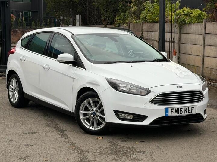 Ford FOCUS 1.0T EcoBoost Zetec Auto Euro 6 (s/s) 5dr