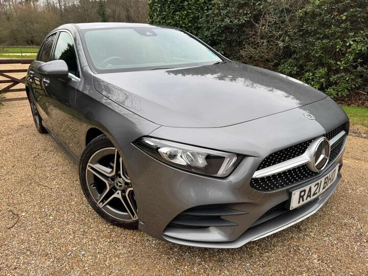 Mercedes-Benz A-CLASS 1.3 A180 AMG Line 7G-DCT Euro 6 (s/s) 5dr Mercedes-Benz A-CLASS 1.3 A180 AMG Line 7G-DCT Euro 6 (s/s) 5dr