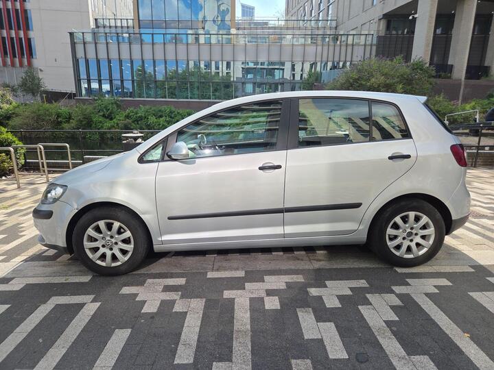 Volkswagen Golf Plus 1.6 FSI SE 5dr