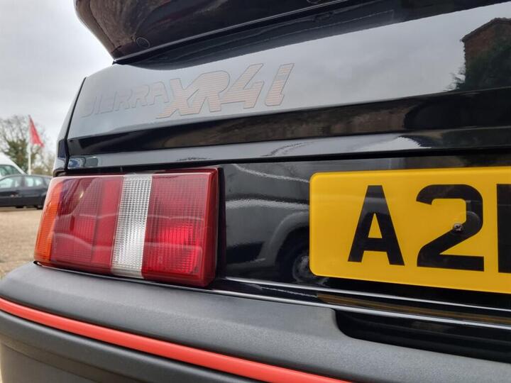 Ford Sierra 2.8 XR4i 3dr