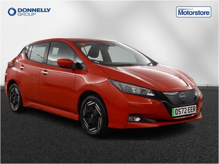 Nissan LEAF 39kWh Acenta Auto 5dr