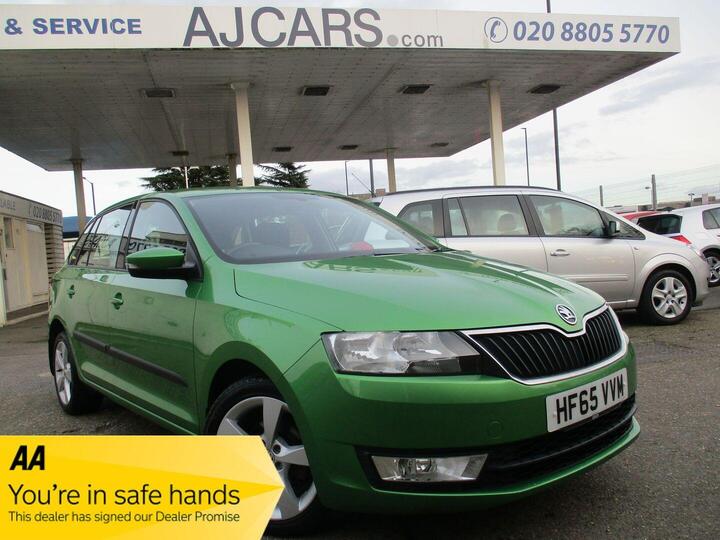 Skoda Rapid Spaceback 1.2 TSI SE Tech DSG Euro 6 (s/s) 5dr Skoda Rapid Spaceback 1.2 TSI SE Tech DSG Euro 6 (s/s) 5dr