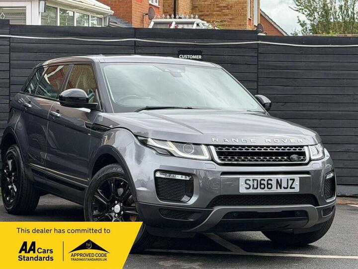 Land Rover Range Rover Evoque 2.0 TD4 SE Tech Auto 4WD Euro 6 (s/s) 5dr Land Rover Range Rover Evoque 2.0 TD4 SE Tech Auto 4WD Euro 6 (s/s) 5dr