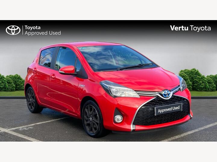 Toyota Yaris 1.5 VVT-h Design E-CVT Euro 6 5dr