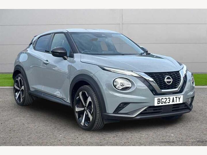 Nissan Juke 1.0 DIG-T Tekna Euro 6 (s/s) 5dr Nissan Juke 1.0 DIG-T Tekna Euro 6 (s/s) 5dr