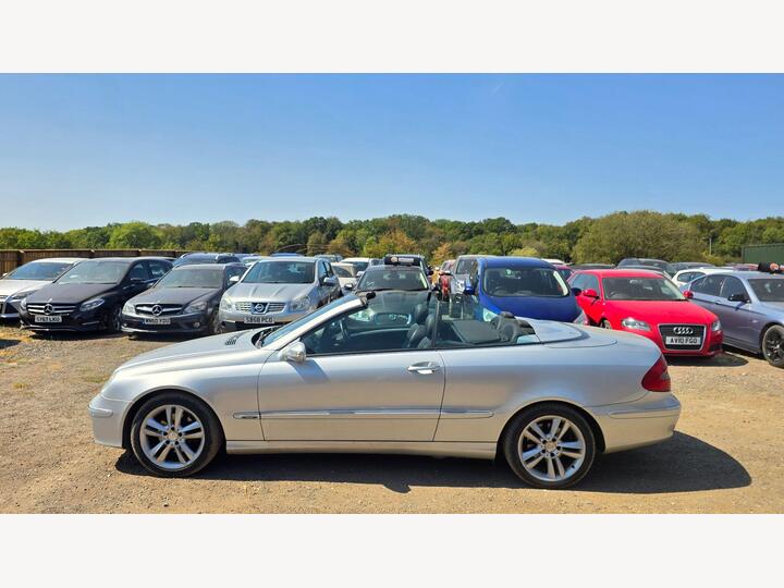 Mercedes-Benz CLK 3.0 CLK280 Avantgarde Cabriolet 7G-Tronic 2dr