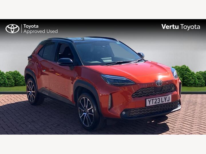 Toyota Yaris Cross 1.5 VVT-h GR SPORT E-CVT Euro 6 (s/s) 5dr Toyota Yaris Cross 1.5 VVT-h GR SPORT E-CVT Euro 6 (s/s) 5dr