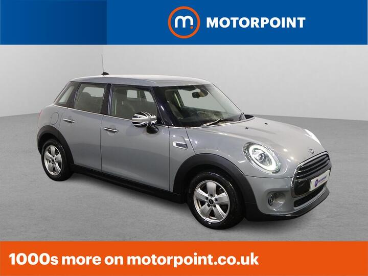 MINI Hatchback 1.5 Cooper Classic Euro 6 (s/s) 5dr