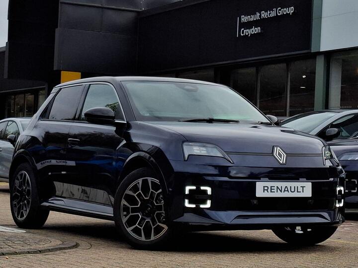 Renault 5 E-Tech Electric Comfort Range 52kWh Roland Garros Auto 5dr