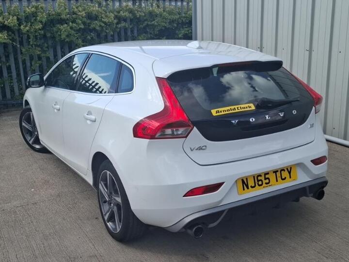 Volvo V40 1.6 D2 R-Design Euro 5 (s/s) 5dr