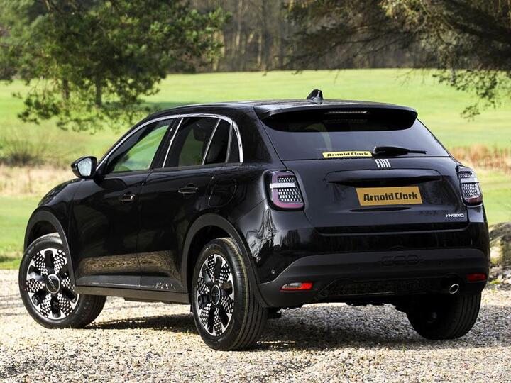 Fiat 600 1.2 MHEV La Prima E-DCT Euro 6 (s/s) 5dr