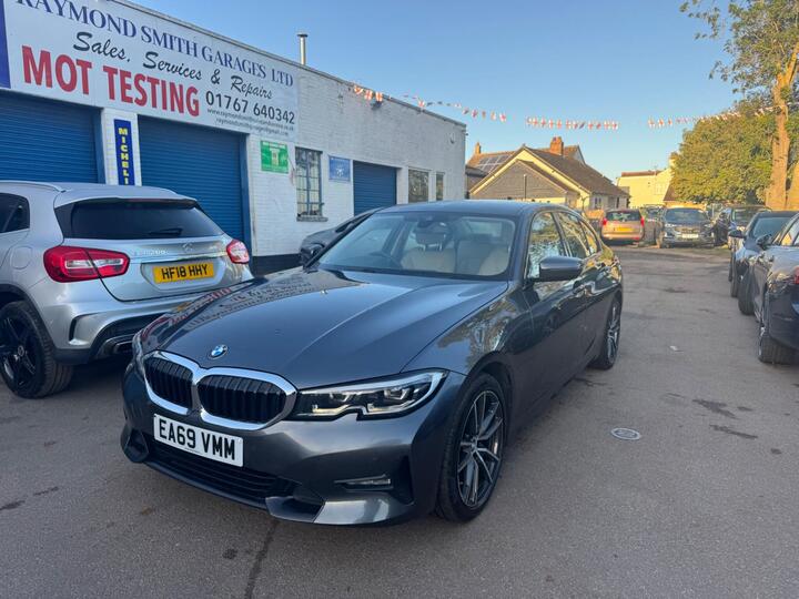BMW 3 Series 2.0 320i Sport Auto Euro 6 (s/s) 4dr