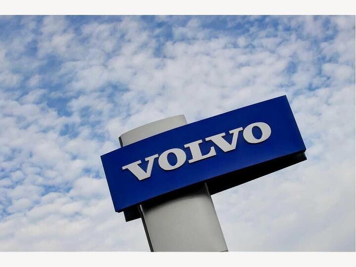 Volvo XC70 2.4 D5 SE Lux Auto AWD Euro 6 (s/s) 5dr