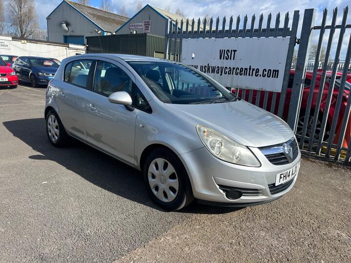 Vauxhall Corsa 1.4 16V Design Euro 5 5dr (A/C)
