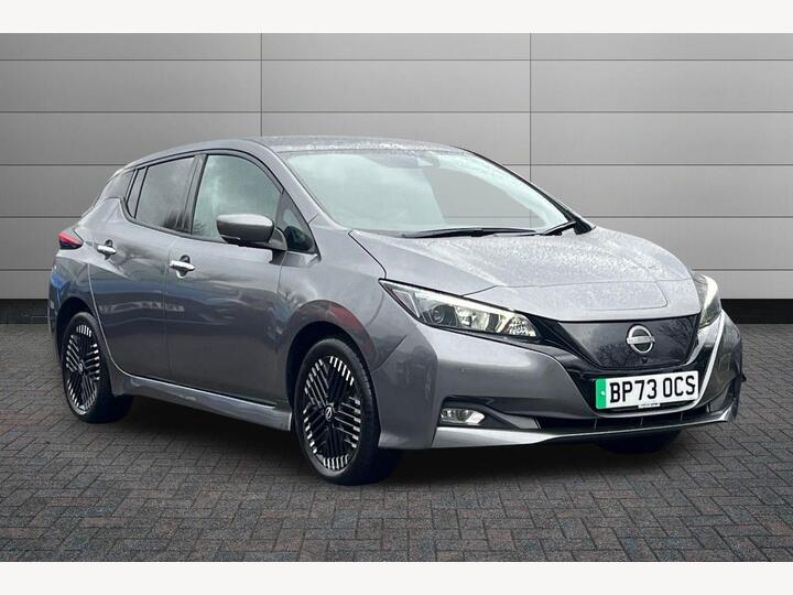 Nissan Leaf 39kWh N-Connecta Auto 5dr