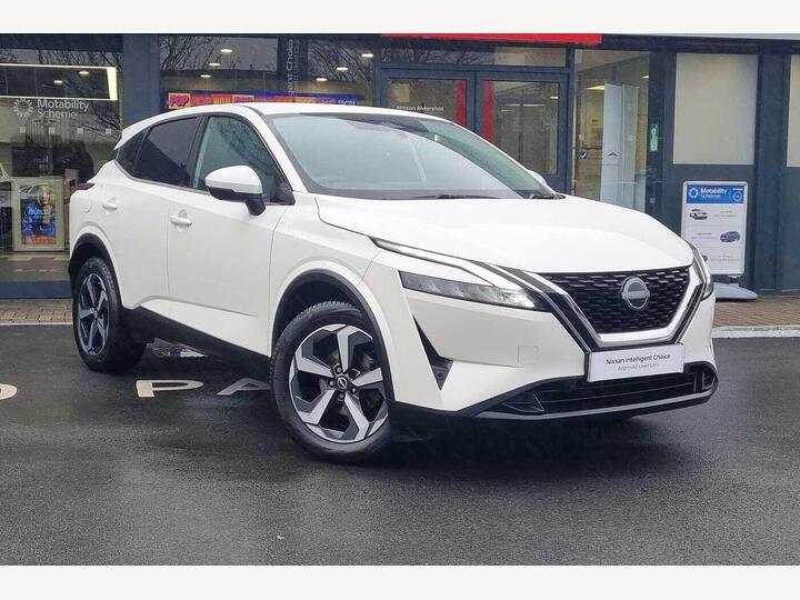 Nissan Qashqai 1.3 DIG-T MHEV N-Connecta XTRON Euro 6 (s/s) 5dr