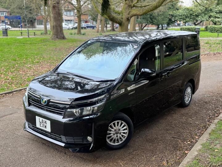 Toyota Voxy N/A
