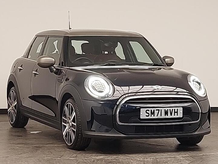 MINI Hatch 1.5 Cooper Exclusive Steptronic Euro 6 (s/s) 5dr