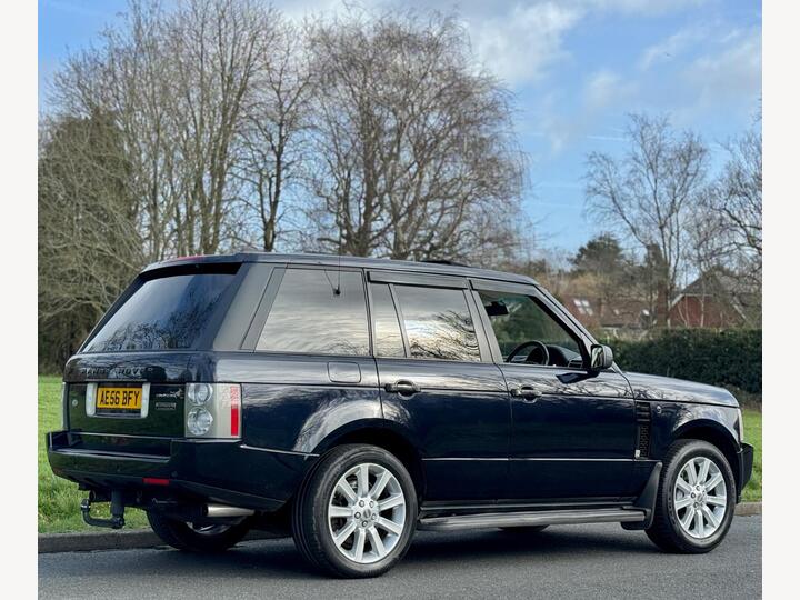 Land Rover Range Rover 4.2 V8 Supercharged Vogue SE Station Wagon 5dr Land Rover Range Rover 4.2 V8 Supercharged Vogue SE Station Wagon 5dr