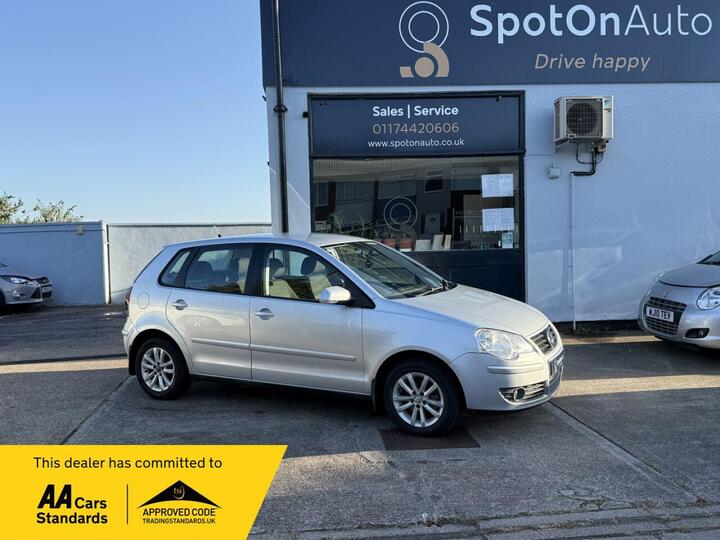 Volkswagen POLO 1.4 S 5dr