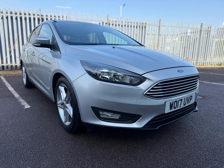 Ford Focus 1.0T EcoBoost Zetec Edition Euro 6 (s/s) 5dr