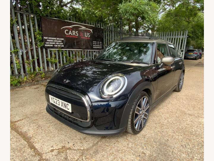 MINI Hatch 1.5 Cooper Exclusive Steptronic Euro 6 (s/s) 5dr