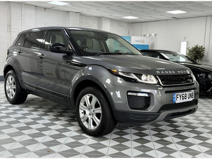 Land Rover RANGE ROVER EVOQUE 2.0 TD4 SE Tech Auto 4WD Euro 6 (s/s) 5dr Land Rover RANGE ROVER EVOQUE 2.0 TD4 SE Tech Auto 4WD Euro 6 (s/s) 5dr