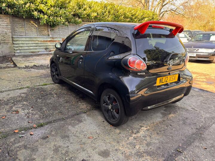 Toyota AYGO 1.0 VVT-i Fire Euro 5 3dr
