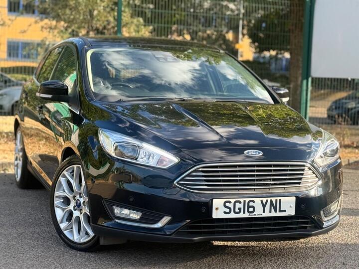 Ford Focus 1.0T EcoBoost Titanium X Euro 6 (s/s) 5dr