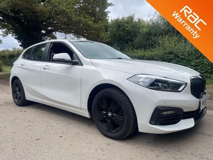 BMW 1 SERIES 1.5 118i SE Euro 6 (s/s) 5dr BMW 1 SERIES 1.5 118i SE Euro 6 (s/s) 5dr