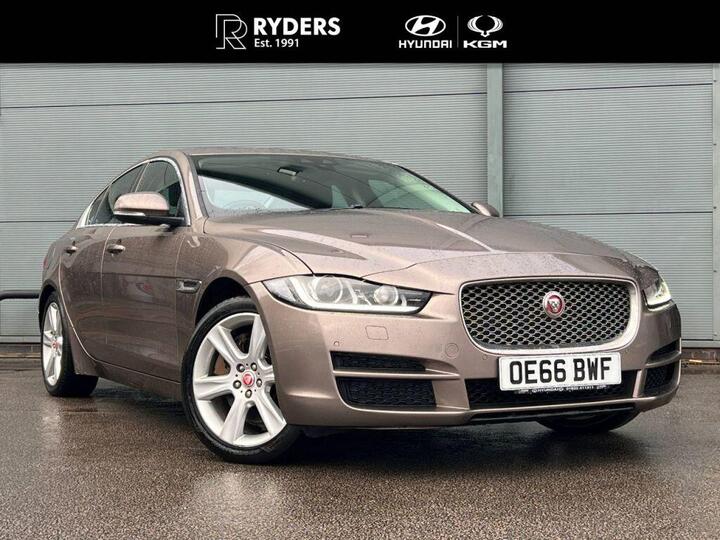 Jaguar XE 2.0d Portfolio Auto AWD Euro 6 (s/s) 4dr