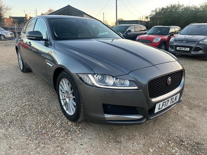 Jaguar XF 2.0d Prestige Auto Euro 6 (s/s) 4dr