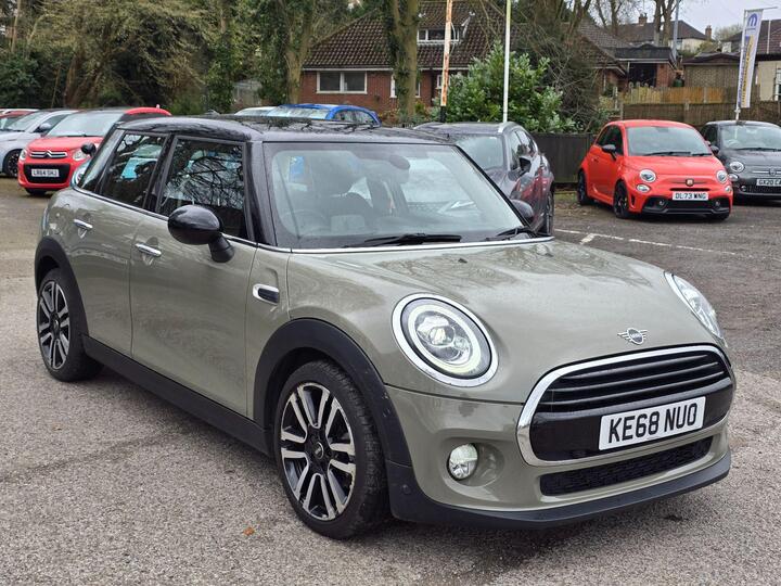 MINI Hatch 1.5 Cooper Steptronic Euro 6 (s/s) 5dr