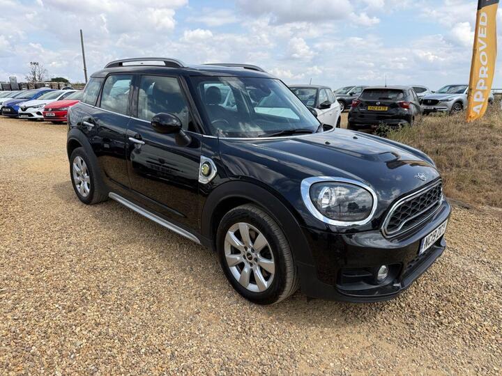 MINI COUNTRYMAN 1.5 7.6kWh Cooper SE Auto ALL4 Euro 6 (s/s) 5dr