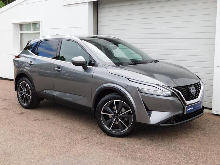 Nissan Qashqai 1.3 DIG-T MHEV Tekna XTRON Euro 6 (s/s) 5dr