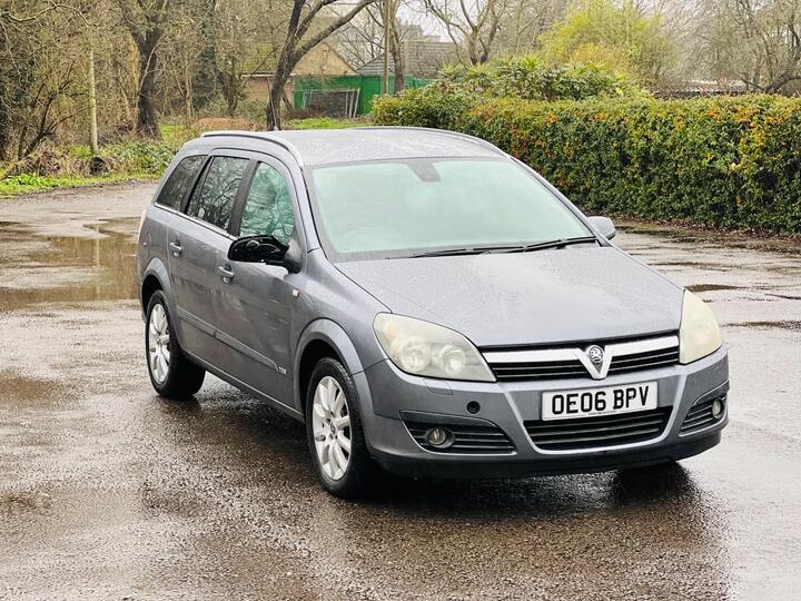 Vauxhall Astra 1.8i 16v Design 5dr