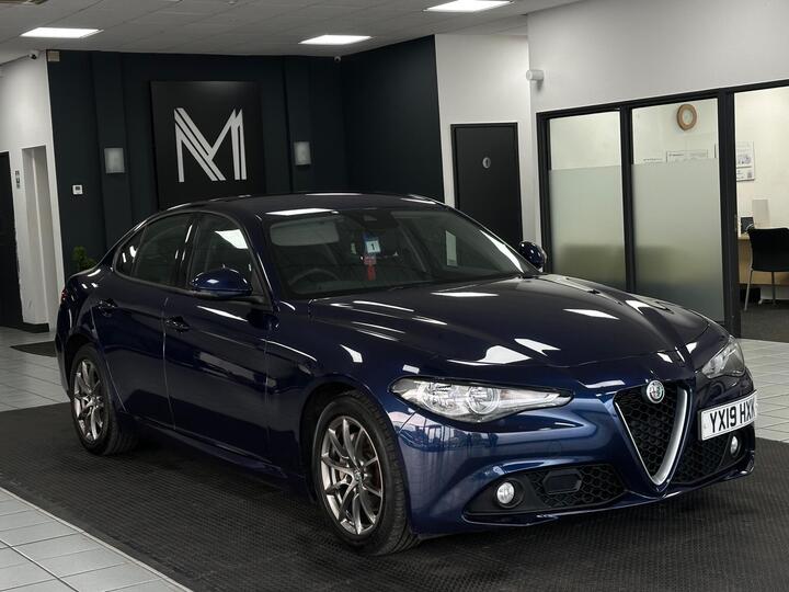 Alfa Romeo Giulia 2.2 TD Super Auto Euro 6 (s/s) 4dr