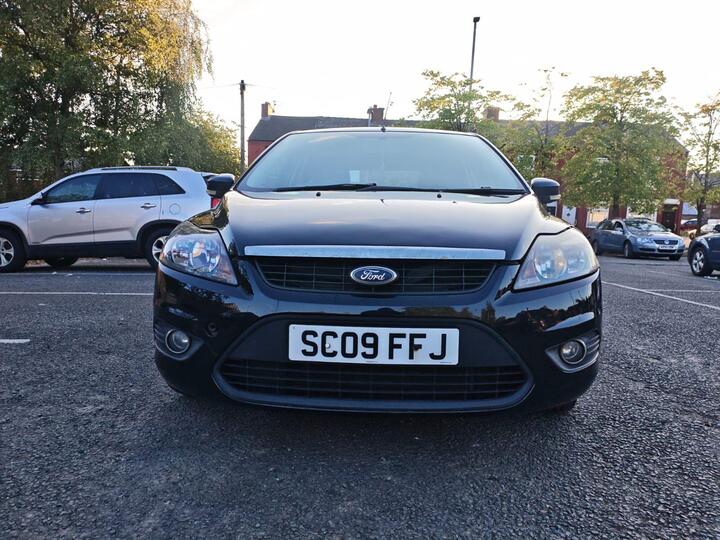 Ford Focus 1.6 Zetec 5dr