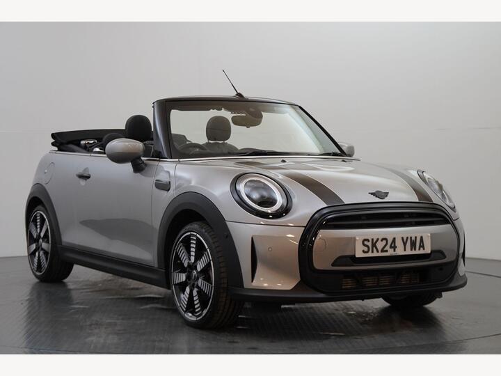 MINI Convertible 1.5 Cooper Exclusive Steptronic Euro 6 (s/s) 2dr