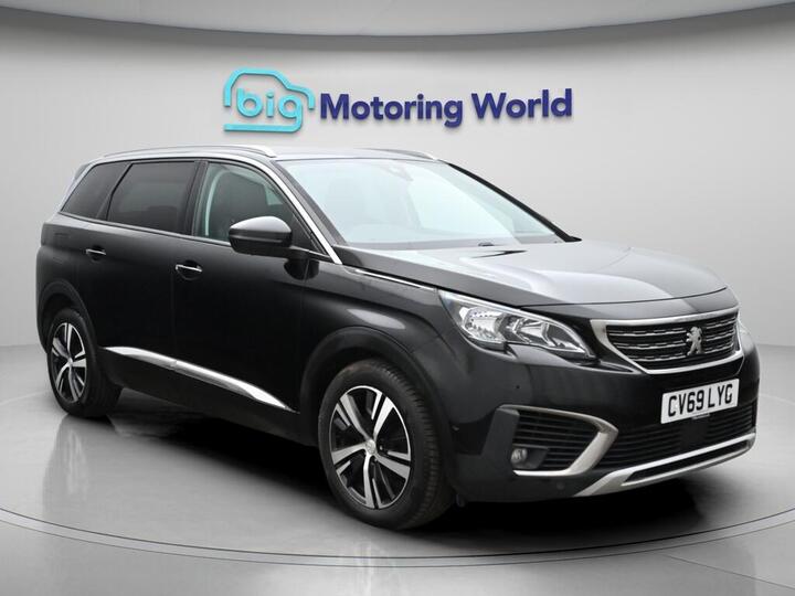Peugeot 5008 1.2 PureTech Allure Euro 6 (s/s) 5dr Peugeot 5008 1.2 PureTech Allure Euro 6 (s/s) 5dr