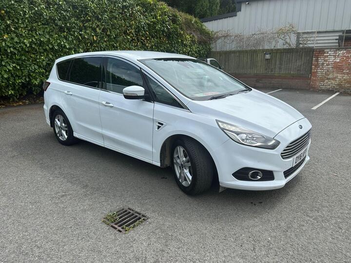 Ford S-Max 2.0 EcoBlue Titanium Euro 6 (s/s) 5dr