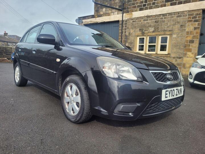 Kia Rio 1.5 CRDi 2 5dr