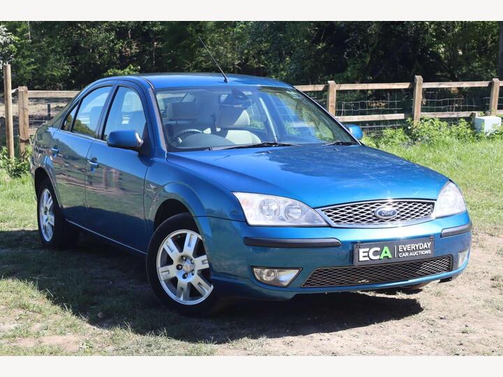 Ford Mondeo 2.0 Ghia 5dr