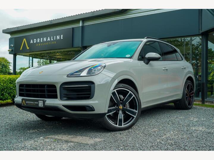 Porsche Cayenne 3.0T V6 TiptronicS 4WD Euro 6 (s/s) 5dr