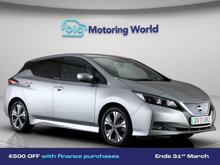 Nissan Leaf 40kWh N-Connecta Auto 5dr Nissan Leaf 40kWh N-Connecta Auto 5dr